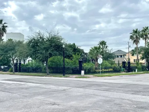 1427 Church Street 2 Galveston TX 77550