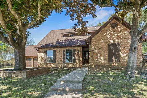 1223 Green Briar Drive Huntsville TX 77340