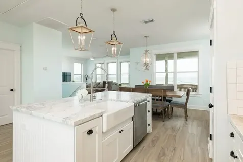 4215 King Rail Cr Circle Galveston TX 77554