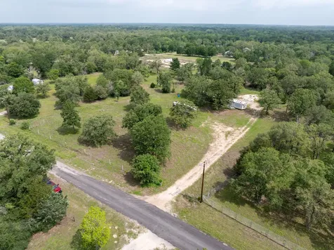 327 Teal Lake Drive Caldwell TX 77836