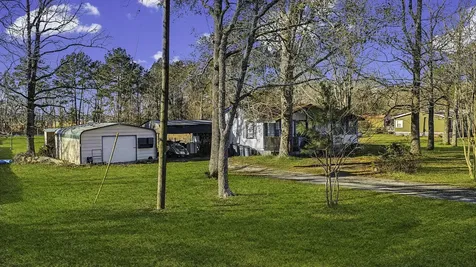 13363 Highway 105 Cleveland TX 77327