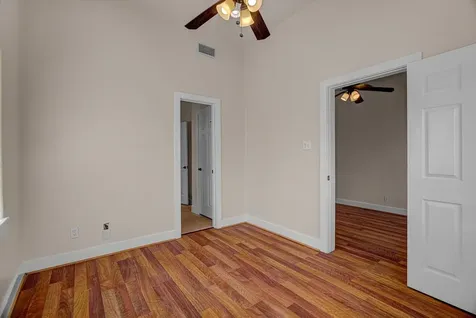 1017 11th Street 1 Galveston TX 77550