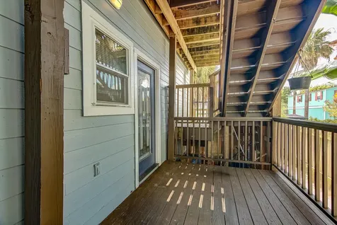 1017 11th Street 1 Galveston TX 77550