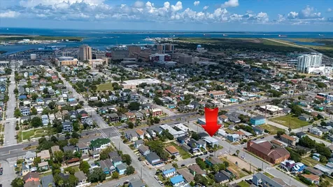 1017 11th Street 1 Galveston TX 77550