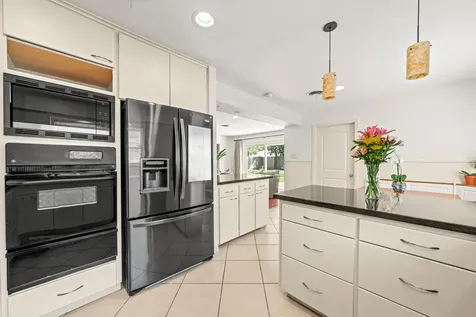5827 Rutherglenn Drive Houston TX 77096