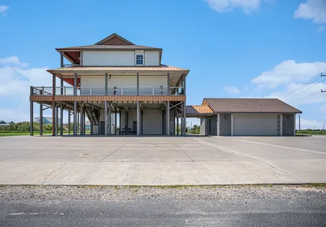 883 Gulf Cedar Drive Port Bolivar TX 77650