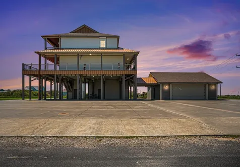 883 Gulf Cedar Drive Port Bolivar TX 77650