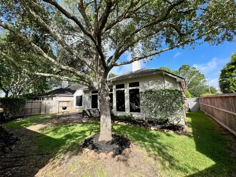 3207 Ivy Bend Drive Pearland TX 77584