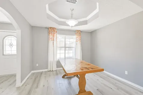 1106 Jefferson Avenue Cleveland TX 77327