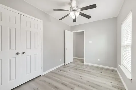 1106 Jefferson Avenue Cleveland TX 77327