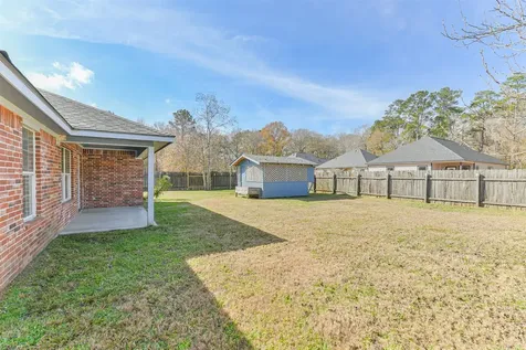 1106 Jefferson Avenue Cleveland TX 77327