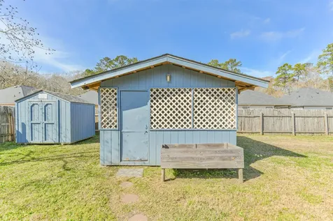 1106 Jefferson Avenue Cleveland TX 77327