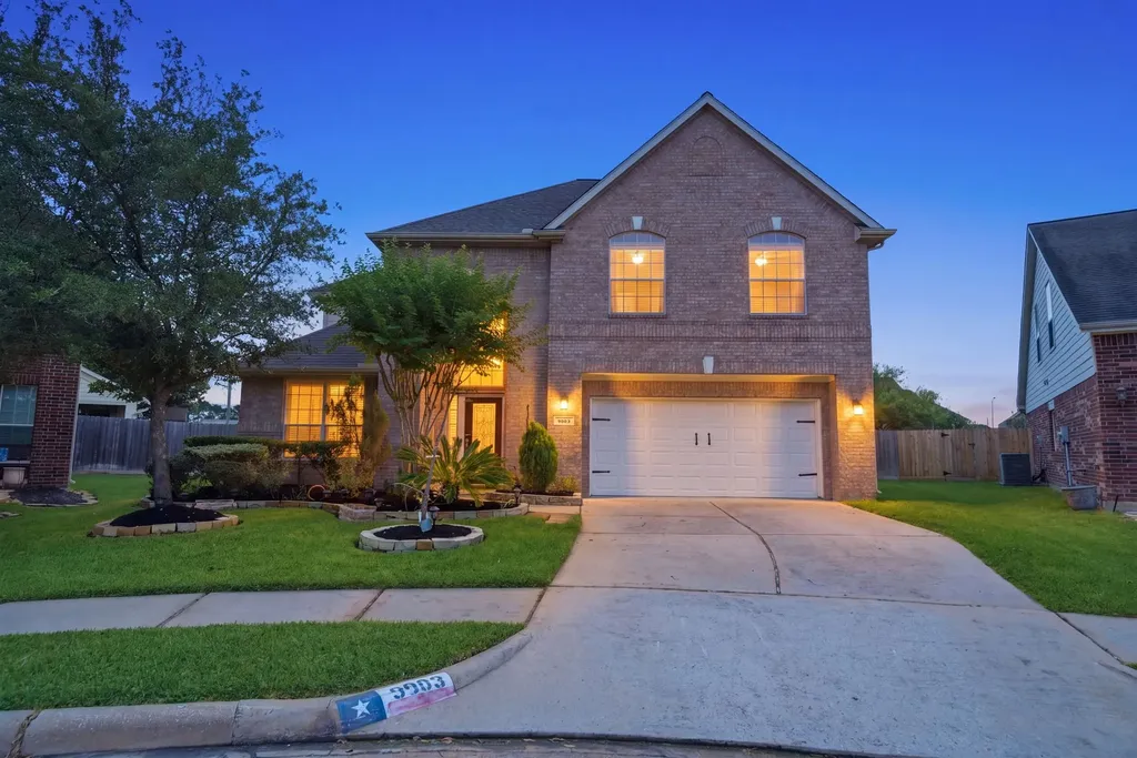 9003 Kinnel Lane Tomball TX 77375