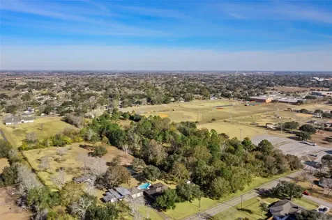 Lot 5b Ryan Drive Alvin TX 77511