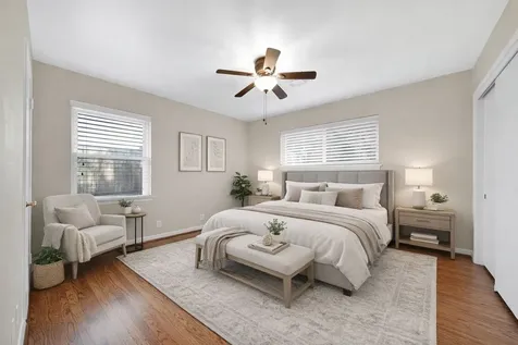 1607 Willowby Drive Houston TX 77008