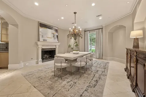 835 Echo Lane Hedwig Village TX 77024