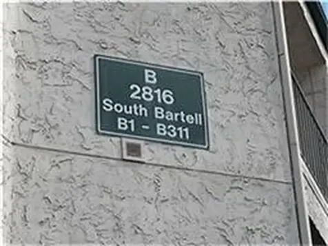 2816 S Bartell Drive 22 Houston TX 77054