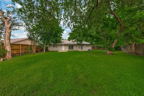 15839 Thistledew Drive Houston TX 77082