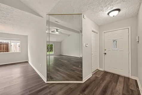 15839 Thistledew Drive Houston TX 77082