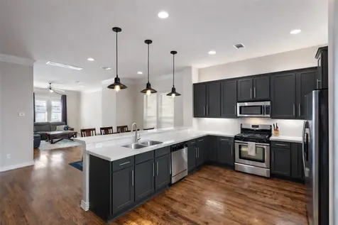 1728 Dart Street Houston TX 77007