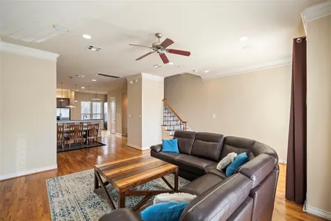1728 Dart Street Houston TX 77007