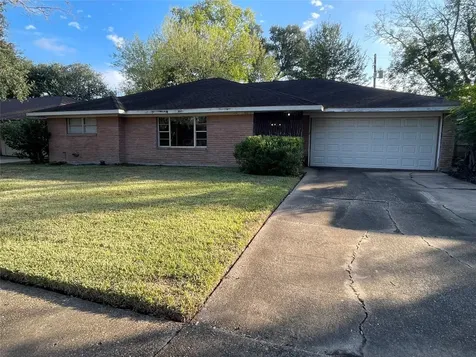 5619 Warm Springs Road Houston TX 77035
