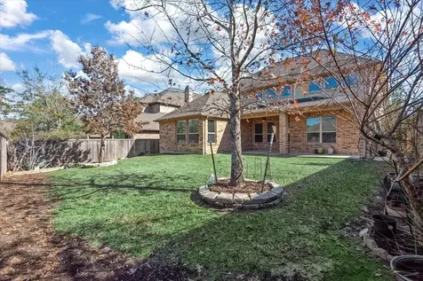 35 N Wheatleigh Drive Tomball TX 77375