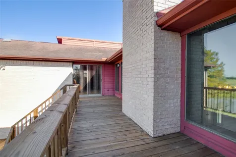 3600 West South Alvin TX 77511