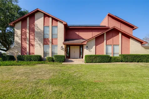 3600 West South Alvin TX 77511