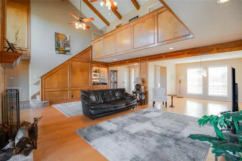 3600 West South Alvin TX 77511