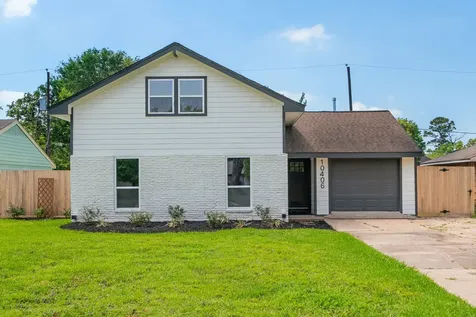 10406 Broadstairs Street Houston TX 77013