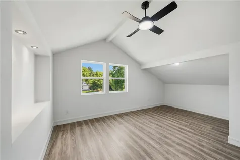 10406 Broadstairs Street Houston TX 77013