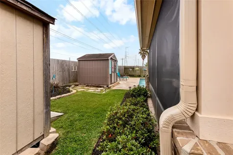 3317 Oak Dale Way Seabrook TX 77586