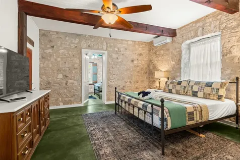 3499 W Us Highway 290 Fredericksburg TX 78624