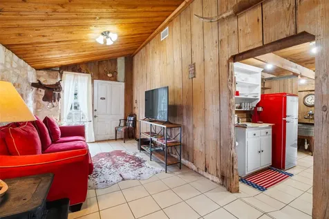 3499 W Us Highway 290 Fredericksburg TX 78624
