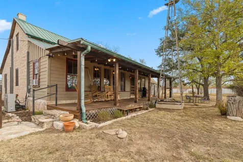 3499 W Us Highway 290 Fredericksburg TX 78624