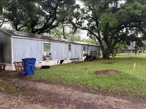 802 Foy Street Sweeny TX 77480