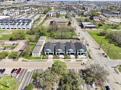 2307 Tuam Avenue Houston TX 77004
