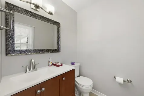 5204 Arboles Drive L Houston TX 77035
