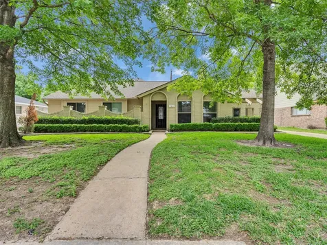 2811 Quincannon Lane Houston TX 77043