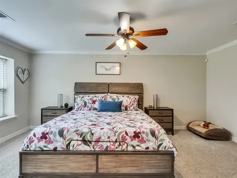 2811 Quincannon Lane Houston TX 77043