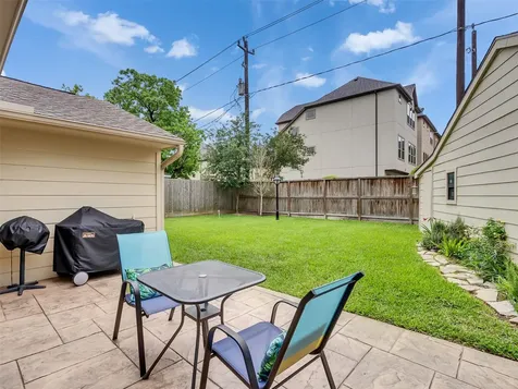 2811 Quincannon Lane Houston TX 77043