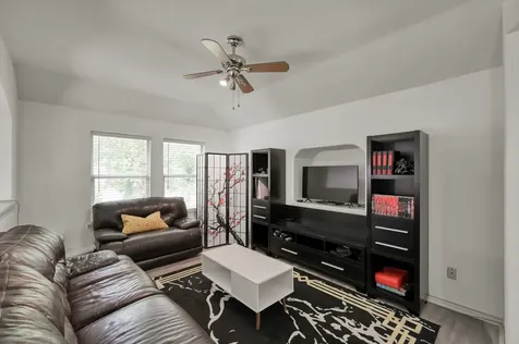 3215 Canterbury Lane Montgomery TX 77356