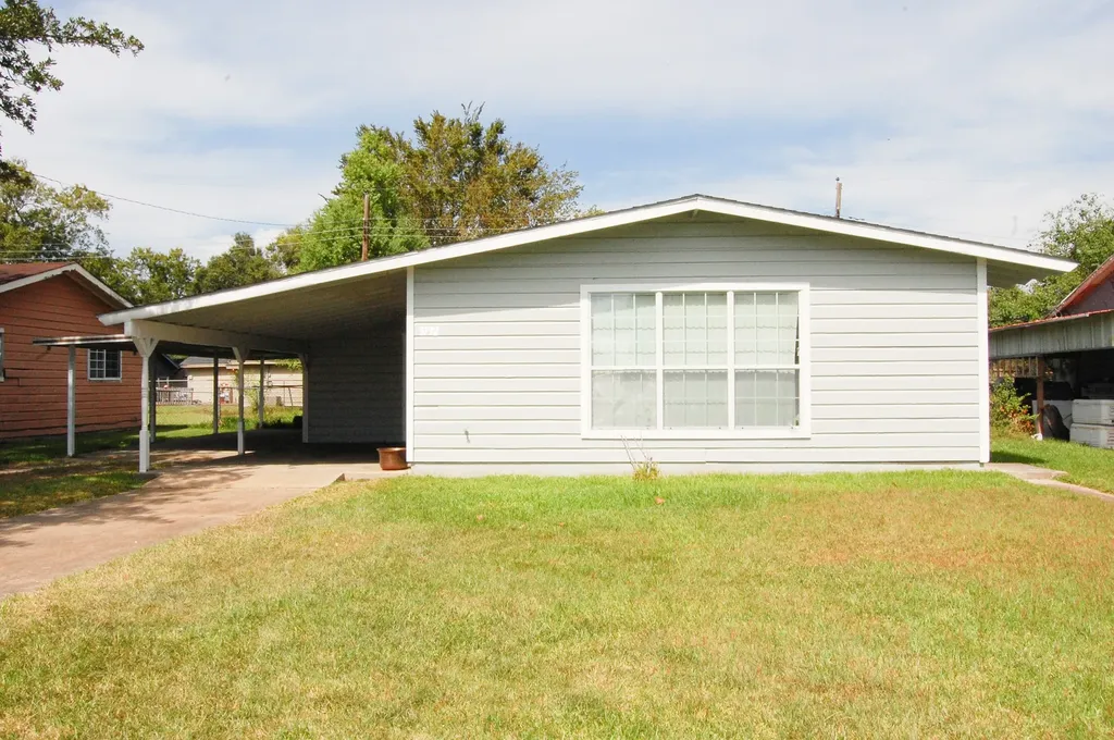 3732 Kenwood Street Orange TX 77630