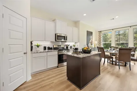 13628 Armstrong Street Conroe TX 77303