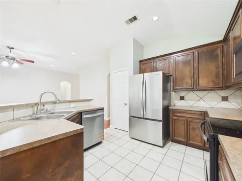 13131 7th Street Santa Fe TX 77510