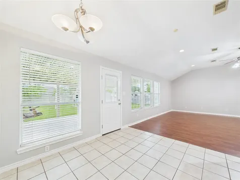 13131 7th Street Santa Fe TX 77510