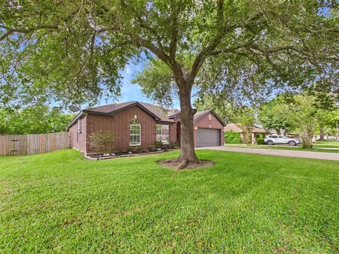 13131 7th Street Santa Fe TX 77510