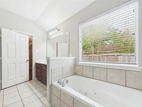 13131 7th Street Santa Fe TX 77510