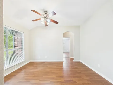 13131 7th Street Santa Fe TX 77510
